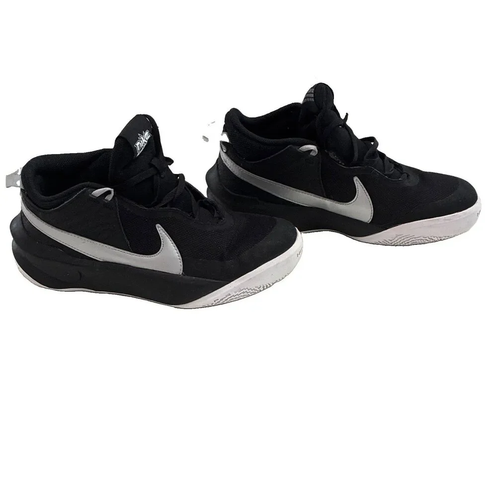 Nike Hustle D 9 CW6735-004 Black/White Low Top Lace-Up Basketball Sneakers